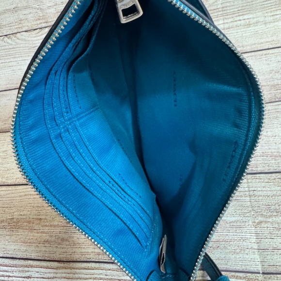 Coach Color Block Wristlet - Picture 4 of 7